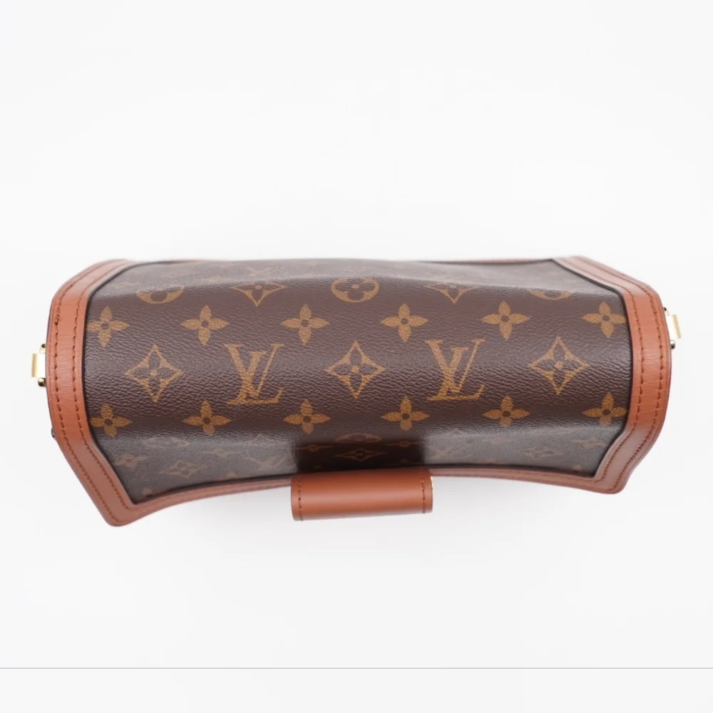 CF13 💟 Louis Vuitton Reverse Monogram Dauphine MM - Picture 4 of 15